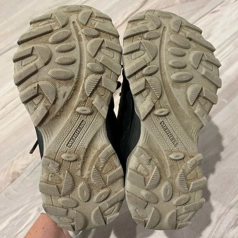 Merrell Kids Shoes in Black and Tan Waterproof Size 11 - Picture 8 of 11